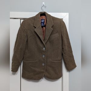 Vintage suede blazer. Timeless and classy, perfect for academia inspired looks.